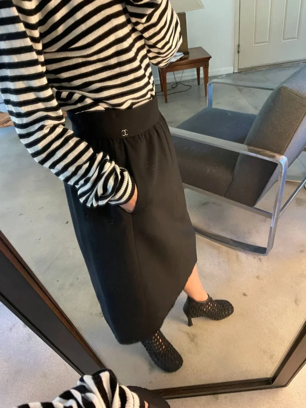 Chanel vintage Cruise 2000 mid length dark navy paneled A-Line wool skirt FR 34